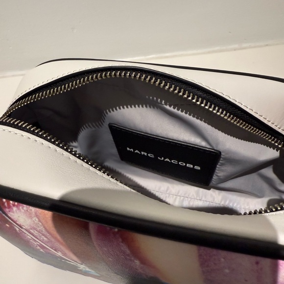 NWT Marc Jacobs x Wizard of Oz camera bag - Picture 4 of 5